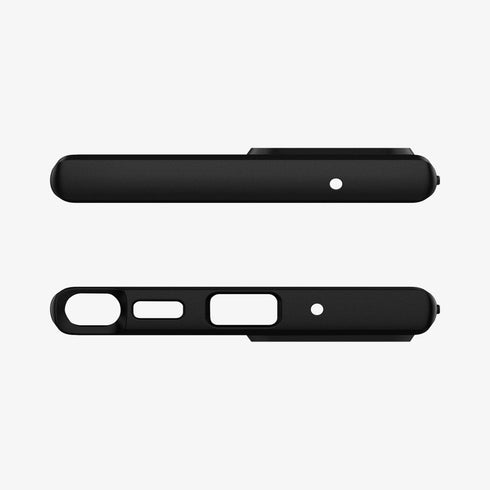 ACS01391 - Galaxy Note 20 Ultra Rugged Armor Case in matte black showing the back